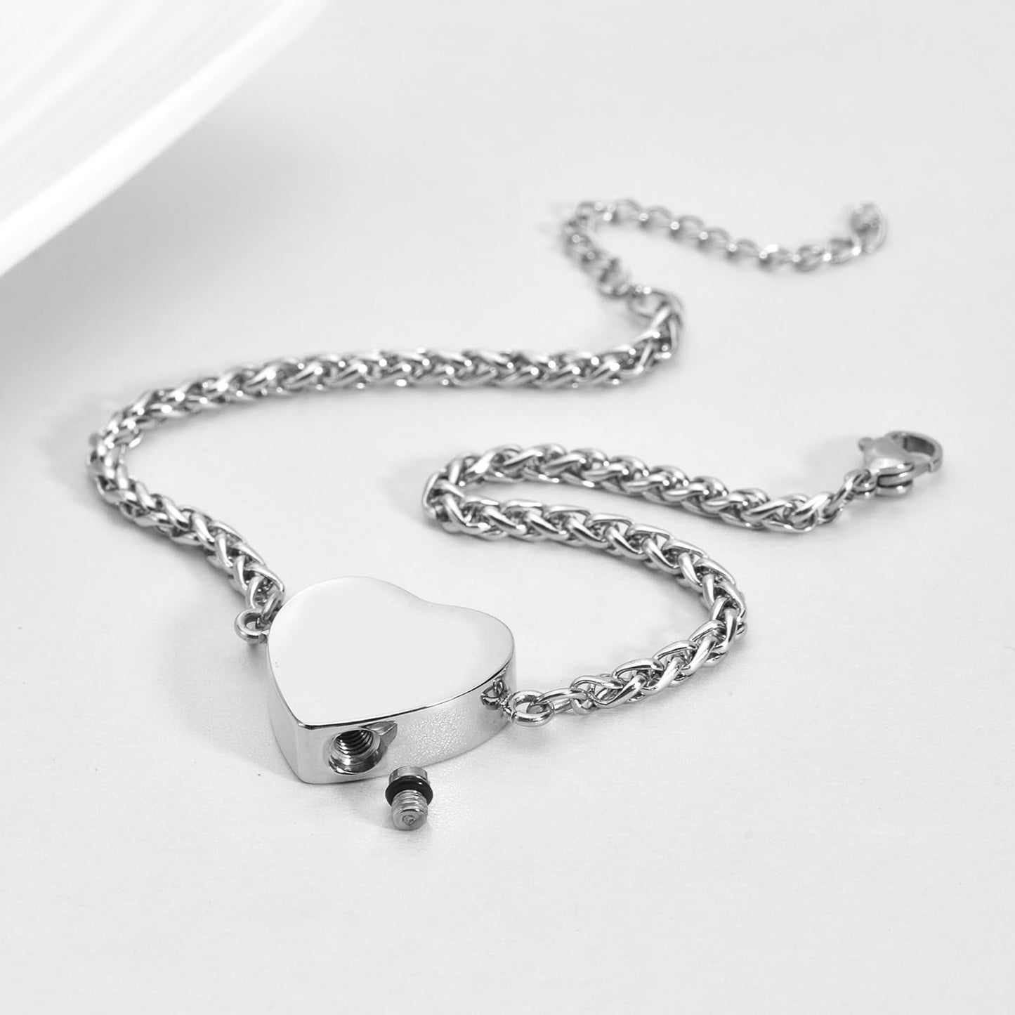Cremation Jewelry Heart Urn Bracelet for Ashes for Women Memorial Pendant Human Ashes Keepsake Link Bracelet